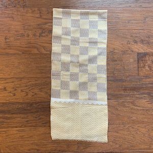 Chevron Patterned Scarf